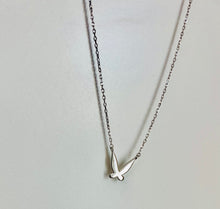Load image into Gallery viewer, Pixie Dust Necklace