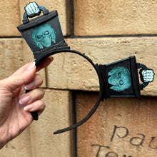 Load image into Gallery viewer, "Just Ears" Hatbox Ghost